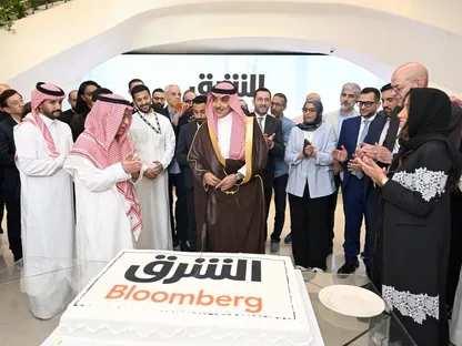 وزير الإعلام السعودي يزور المقر الجديد لـ"SRMG" واستوديوهات "شبكة الشرق" في الرياض