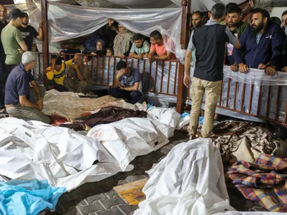 غزة تواجه "عاصفة كاملة" من الأمراض الفتاكة ومخاوف من "بؤرة أوبئة"