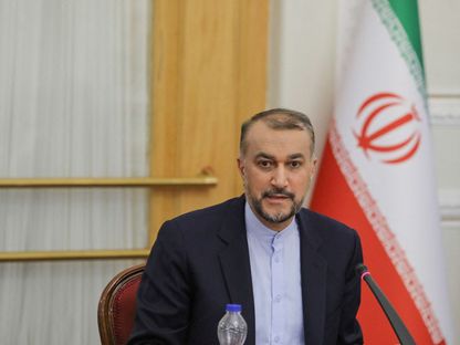 وزير الخارجية الإيراني حسين أمير عبداللهيان يتحدث في قمة وكالات الأنباء لآسيا والباسفيك في طهران. 24 أكتوبر 2022 - REUTERS