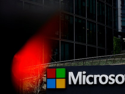 شعار شركة Microsoft - REUTERS