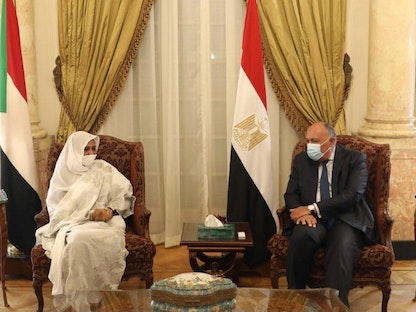 وزير الخارجية المصري سامح شكري يستقبل وزيرة خارجية السودان مريم الصادق المهدي، القاهرة، 2 مارس 2021 - الشرق