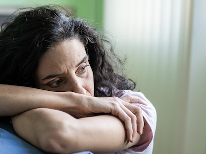 قد يجعلك التغفيق متعباً بشدة ولا يمكنك التحكم في النوبات المفاجئة من النوم - Getty Images