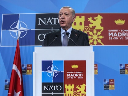 الرئيس التركي رجب طيب أردوغان خلال قمة "الناتو" في مدريد - 29 يونيو 2022 - Bloomberg