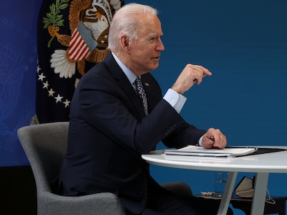 الرئيس الأميركي جو بايدن خلال الاجتماع الشتوي لرابطة الحكام الوطنية - البيت الأبيض - 25 فبراير 2021 - REUTERS