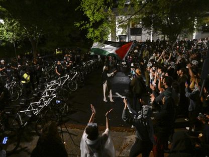 بعد أن ضاقت الشوارع.. الجامعات الأميركية ساحة تضامن تاريخية مع فلسطين