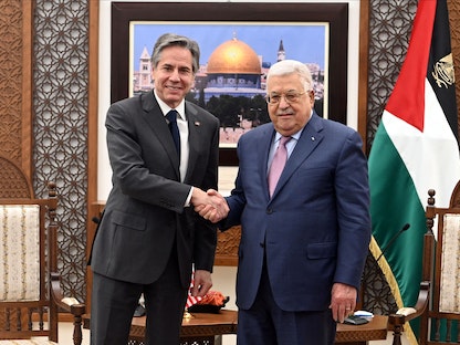 الرئيس الفلسطيني محمود عباس يستقبل في رام الله وزير الخارجية الأميركي أنتوني بلينكن - 27 مارس 2022 - REUTERS
