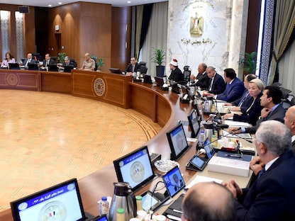 اجتماع الحكومة المصرية بمقرها في العاصمة الإدارية الجديدة. 11 يوليو 2023 - Twitter@CabinetEgy