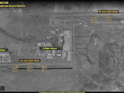 لقطة مصورة بالقمر الصناعي تظهر الأضرار التي لحقت بمطار دمشق الدولي بعد تعرضه لهجوم إسرائيلي، 10 يونيو 2022  - twitter/ImageSatIntl
