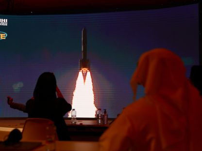 لحظة إطلاق "مسبار الأمل" الإماراتي إلى كوكب المرّيخ - REUTERS