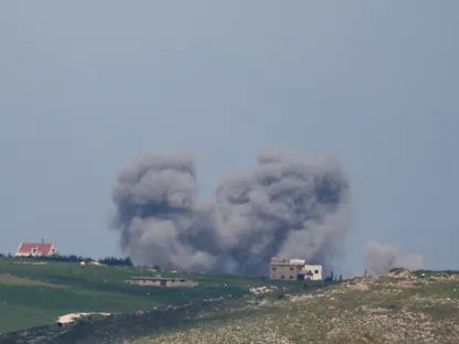 جنوب لبنان.. تصعيد إسرائيلي في بنت جبيل