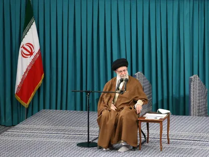 هل تقف إيران وحيدة في مواجهة أميركا وإسرائيل؟