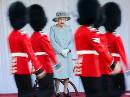 ملكة بريطانيا الراحلة إليزابيث الثانية في قلعة وندسور ببريطانيا - 12 يونيو 2021 - REUTERS
