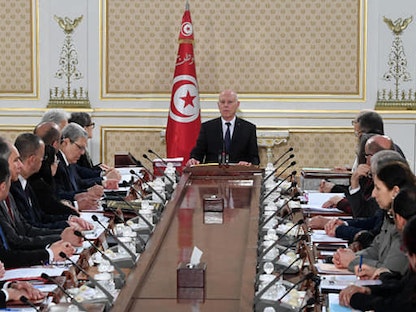 الرئيس التونسي قيس سعيد في اجتماع للحكومة التونسية في قصر قرطاج بتونس- 19 مايو 2022 - Facebook.com/@Presidence.tn