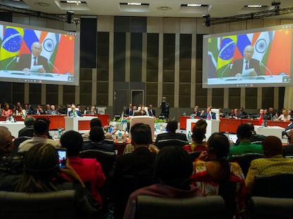 جانب من الجلسة العامة لقمة مجموعة بريكس في جنوب إفريقيا- 23 أغسطس 2023 - REUTERS