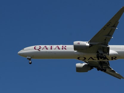 طائرة تابعة للخطوط الجوية القطرية - REUTERS