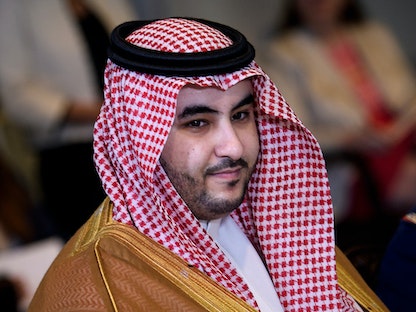 نائب وزير الدفاع السعودي الأمير خالد بن سلمان خلال لقاء سابق بوزير الدفاع الأميركي السابق مارك إسبر في واشنطن - AFP
