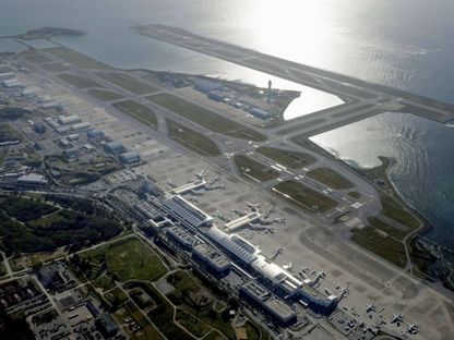 مطار ناها الياباني يدخل في خطط طوكيو لتحديث مواقعها الدفاعية تحسباً لمواجهة أي طوارئ - KYODO