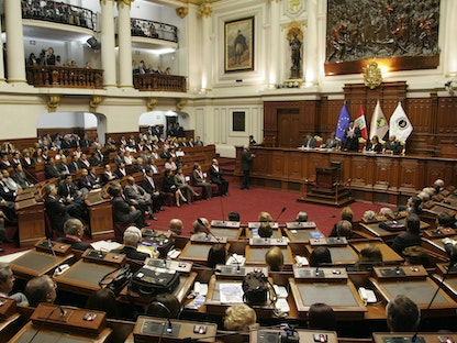 افتتاح الجمعية البرلمانية لأوروبا وأميركا اللاتينية بمقر البرلمان البيروفي في ليما. 29 أبريل 2008 - REUTERS