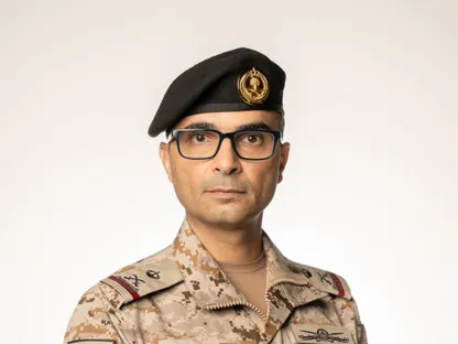 من هو اللواء عبد الله بن سالم الشهري قائد التحالف البحري الدفاعي متعدد الجنسيات؟
