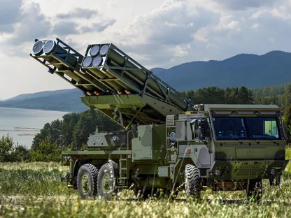 البرلمان اليوناني يوافق على شراء أنظمة صواريخ من إسرائيل