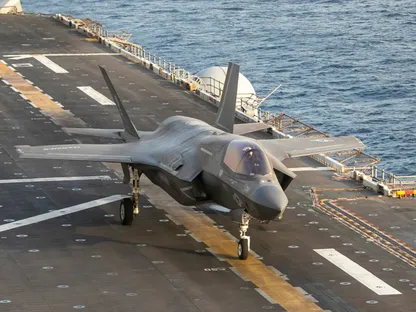 الولايات المتحدة تعلن فرض حصار على الموانئ الإيرانية اعتباراً من الاثنين