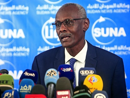 وزير الري السوداني ياسر عباس - AFP