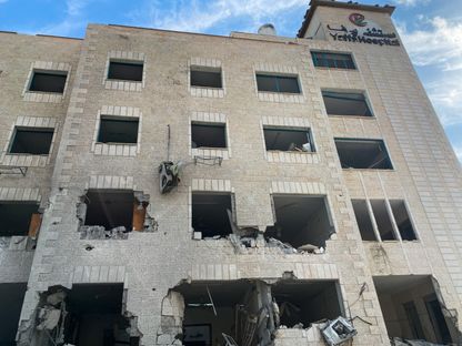 آثار دمار خلفها القصف الإسرائيلي على مستشفى يافا في قطاع غزة. 8 ديسمبر 2023 - Reuters