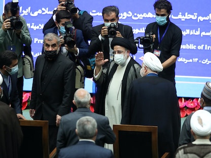 الرئيس الإيراني إبراهيم رئيسي يؤدي اليمين أمام مجلس الشورى (البرلمان) - 5 أغسطس 2021 - REUTERS