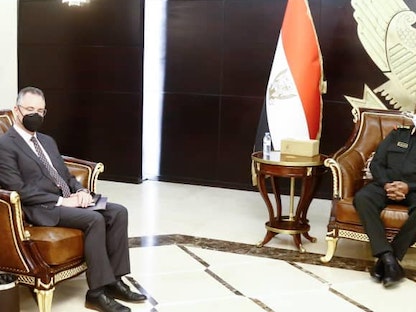 رئيس مجلس السيادة الانتقالي السوداني يلتقي القائم بأعمال السفارة الأميركية في الخرطوم، براين شوكان، الخرطوم - 4 يناير 2022 - facebook/TransitionalSovereigntyCouncil