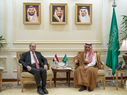 وزير الخارجية السعودي الأمير فيصل بن فرحان يستقبل نظيره السوري فيصل المقداد في جدة، 12 أبريل 2023 - twitter/SPAregions