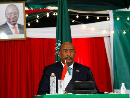 رئيس مجلس السيادة الانتقالي السوداني الفريق أول ركن عبد الفتاح البرهان خلال قمة "إيقاد" في نيروبي- 5 يوليو 2022 - REUTERS