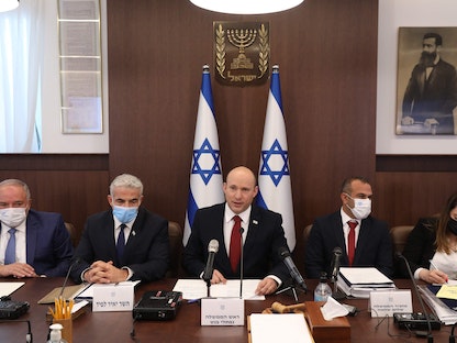 وزير المالية الإسرائيلي أفيجدور ليبرمان ووزير الخارجية يائير لبيد في القدس- 1 أغسطس 2021 - AFP