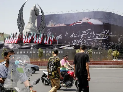 مع استمرار تصعيد إيران.. ترمب يواجه خطر الانزلاق إلى "حرب أبدية"
