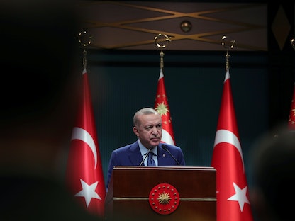 الرئيس التركي رجب طيب أردوغان خلال مؤتمر صحافي قبيل سفره إلى أوكرانيا - 03 فبراير 2022 - REUTERS