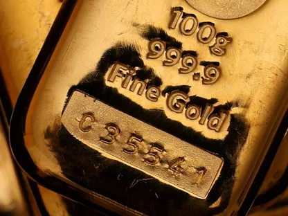 سعر الذهب يرتفع بعد تمديد ترمب مهلة المحادثات مع إيران