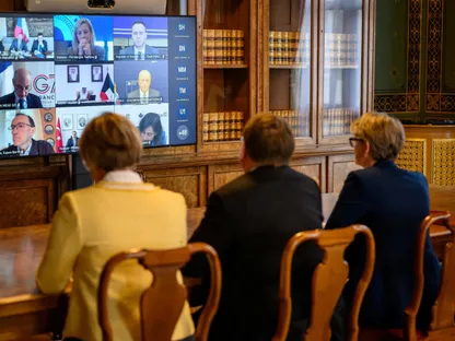 انقسام غربي بشأن مضيق هرمز: لماذا تردد حلفاء واشنطن في دعم ترمب؟