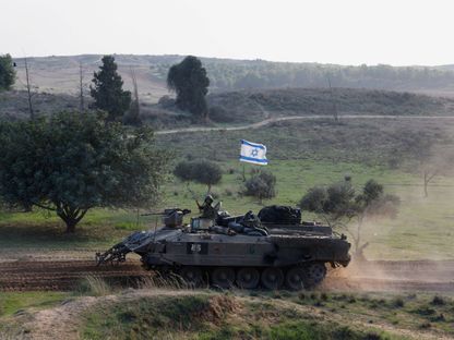 مدرعة إسرائيلية بالقرب من الحدود مع قطاع غزة. 1 ديسمبر 2023 - REUTERS