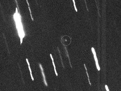 صورة من وكالة ناسا تظهر الكويكب أبوفيس الذي يبلغ حجمه 3 ملاعب كرة قدم. 8 يناير 2013 - AFP