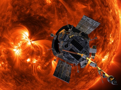 رسم توضيحي للمسبار "باركر" التابع لوكالة الفضاء الأميركية "ناسا" يقترب من الشمس - nasa.gov