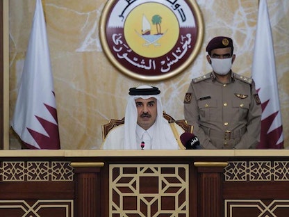 أمير قطر الشيخ تميم بن حمد آل ثاني يلقي كلمة أمام مجلس الشورى في الدوحة - 3 نوفمبر 2020 - REUTERS