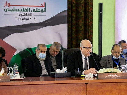 وفد الجبهة الديمقراطية لتحرير فلسطين خلال الحوار الوطني الفلسطيني في القاهرة، 8 فبراير 2021 - AFP