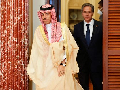 وزير الخارجية الأميركي أنتوني بلينكن يستقبل نظيره السعودي الأمير فيصل بن فرحان في واشنطن - 14 أكتوبر 2021 - AFP