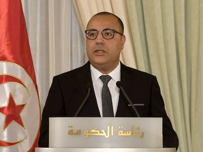 رئيس الوزراء التونسي هشام المشيشي يتحدث لوسائل الإعلام في قرطاج - 3 سبتمبر 2020 - AFP