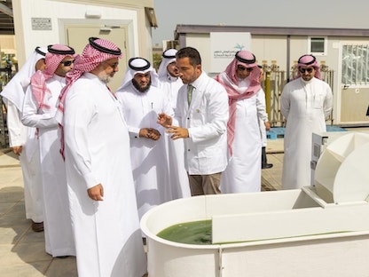 تدشين مشروع تطوير تقنيات وتطبيقات صناعة الطحالب في المملكة العربية السعودية. 