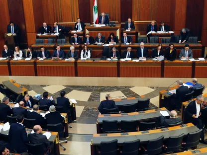 تمديد ولاية مجلس النواب اللبناني لمدة عامين