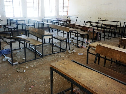 فصل دراسي مهجور في إحدى مدارس نيجريا بعد أن اختطف مسلحو بوكو حرام 110 طالبات في 2018 - AFP