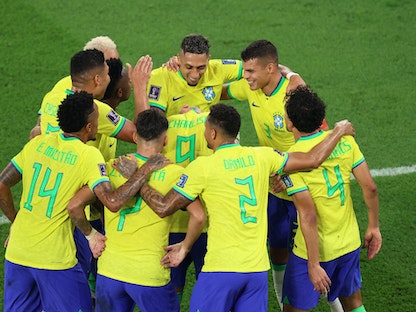 كأس العالم.. البرازيل تسحق كوريا وكرواتيا تهزم اليابان بركلات الترجيح