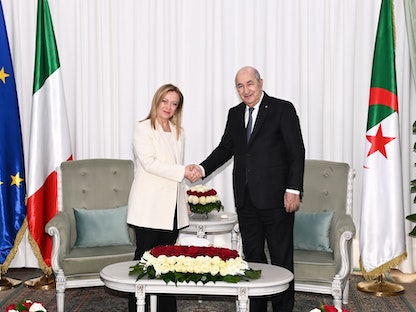 الرئيس الجزائري عبد المجيد تبون ورئيسة الوزراء الإيطالية جورجيا ميلوني في قصر "المرادية" في الجزائر- 23 يناير 2023 - Facebook@AlgerianPresidency