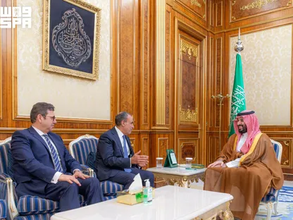 ولي العهد السعودي يتسلم رسالة خطية للملك سلمان من الرئيس المصري