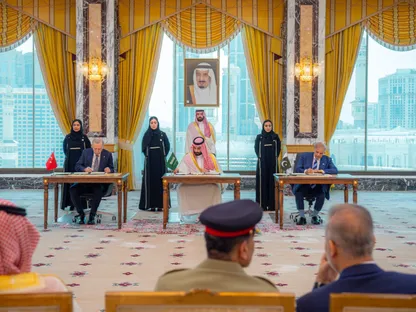 "اتفاقية مكة" للدفاع المشترك.. تحالف تكاملي يعيد صياغة توازنات الأمن الإقليمي